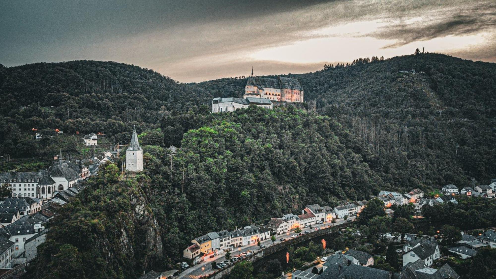 Hotel Belle Vue Вианден Экстерьер фото